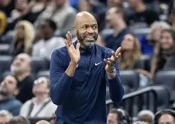 Doinb连续三场比赛得分超过锐不可当，澳大利亚队不断突破！开云体育赛事直播