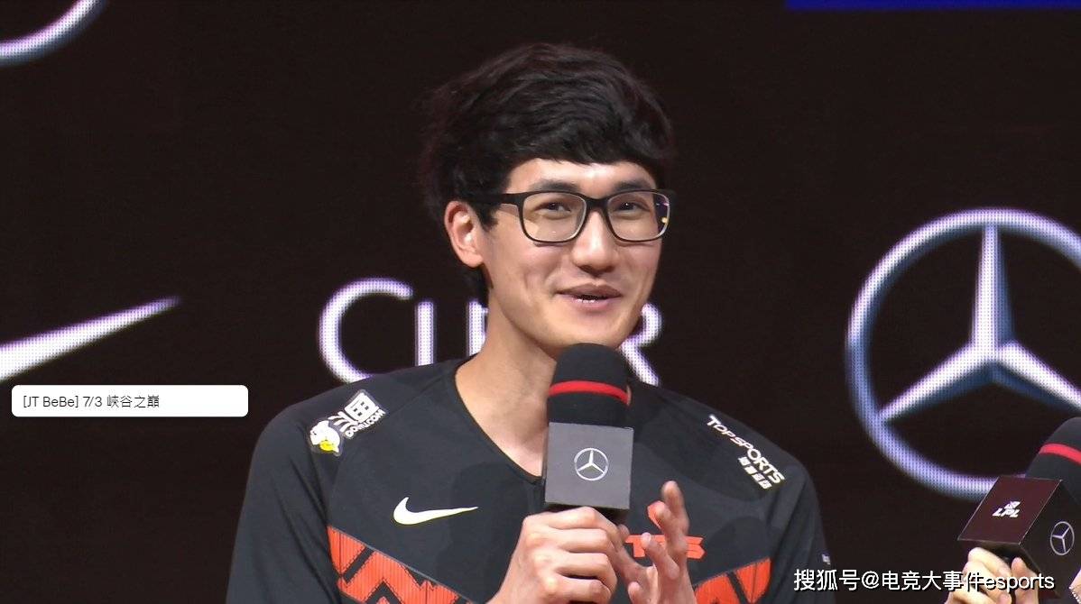 Karsa在阿森纳比赛中锐不可当，险胜引发热议！热度持续攀升(阿森纳球员萨卡)