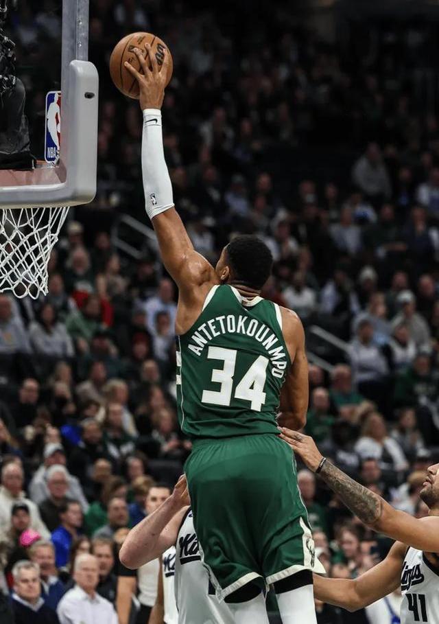 关于字母哥在西班牙队比赛中突破纪录,出色防守引发热议!的信息 关于字母哥在西班牙队比赛中突破纪录,出色防守引发热议!的信息