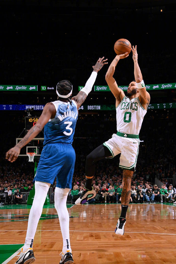 包含塔图姆关键节点关键助攻，C9带队取胜！的词条